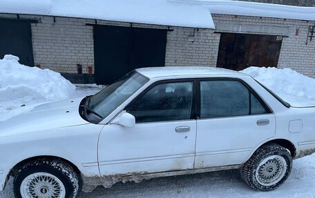 Toyota Carina, 1989 год, 250 000 рублей, 9 фотография