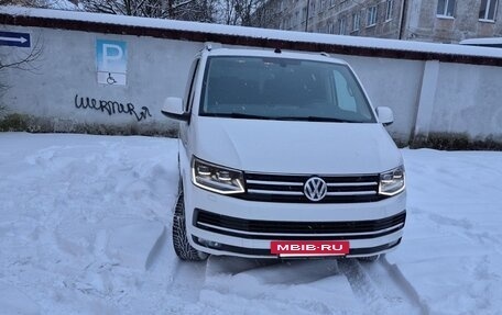 Volkswagen Caravelle T6 рестайлинг, 2019 год, 3 900 000 рублей, 3 фотография