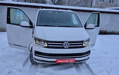 Volkswagen Caravelle T6 рестайлинг, 2019 год, 3 900 000 рублей, 11 фотография