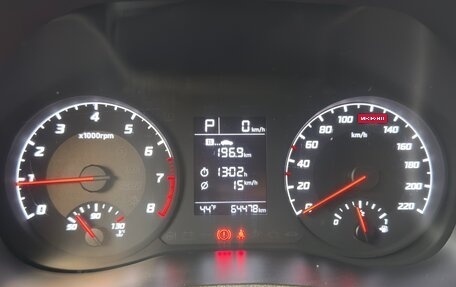 Hyundai Solaris II рестайлинг, 2021 год, 1 900 000 рублей, 10 фотография