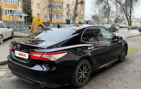 Toyota Camry, 2019 год, 2 530 000 рублей, 2 фотография