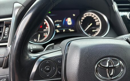 Toyota Camry, 2018 год, 3 350 000 рублей, 6 фотография