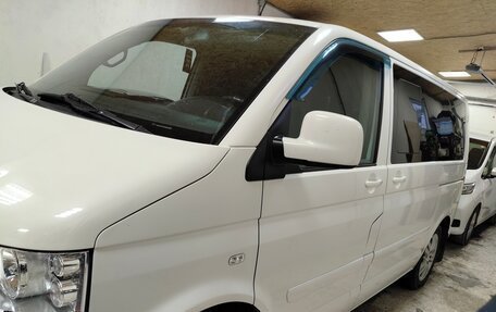 Volkswagen Multivan T5, 2004 год, 1 600 000 рублей, 2 фотография