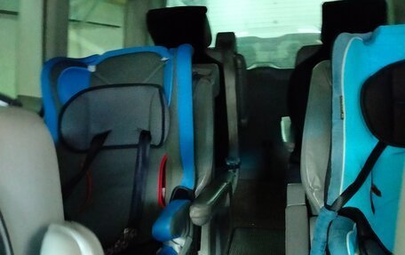 Volkswagen Multivan T5, 2004 год, 1 600 000 рублей, 5 фотография