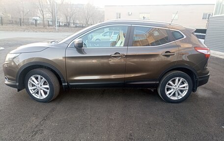 Nissan Qashqai, 2014 год, 1 555 555 рублей, 2 фотография