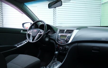 Hyundai Solaris II рестайлинг, 2012 год, 849 000 рублей, 17 фотография