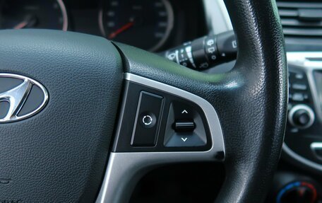 Hyundai Solaris II рестайлинг, 2012 год, 849 000 рублей, 28 фотография