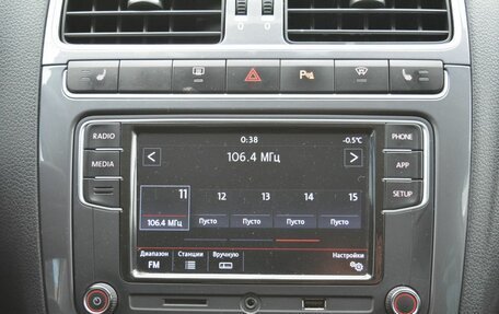 Volkswagen Polo VI (EU Market), 2019 год, 1 150 000 рублей, 24 фотография