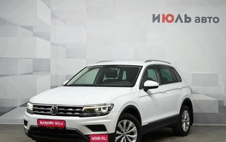 Volkswagen Tiguan II, 2017 год, 3 200 000 рублей, 1 фотография