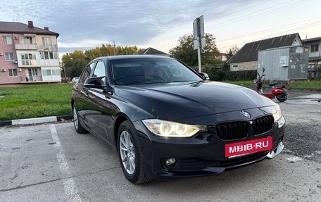 BMW 3 серия, 2013 год, 1 550 000 рублей, 12 фотография
