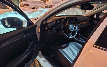 Mazda 6, 2022 год, 3 800 000 рублей, 11 фотография