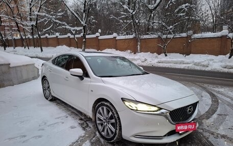 Mazda 6, 2022 год, 3 800 000 рублей, 2 фотография