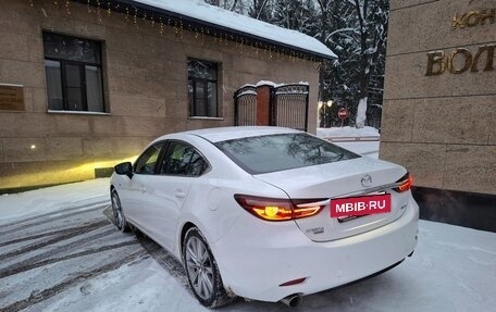 Mazda 6, 2022 год, 3 800 000 рублей, 8 фотография