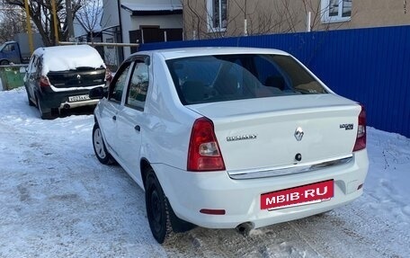 Renault Logan I, 2015 год, 420 000 рублей, 2 фотография