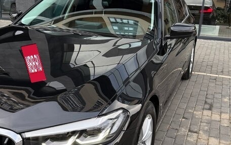 BMW 5 серия, 2021 год, 4 488 000 рублей, 2 фотография