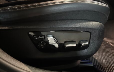 BMW 5 серия, 2019 год, 5 050 000 рублей, 18 фотография