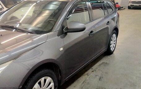 Chevrolet Cruze II, 2013 год, 780 000 рублей, 2 фотография