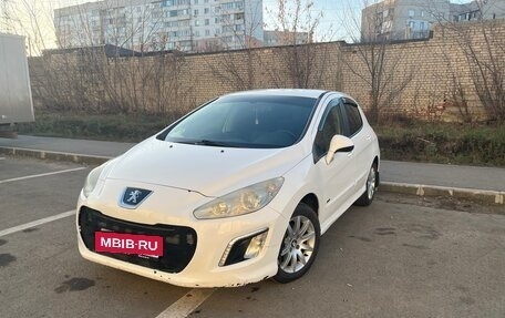 Peugeot 308 II, 2011 год, 550 000 рублей, 2 фотография