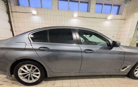 BMW 5 серия, 2019 год, 2 655 000 рублей, 12 фотография