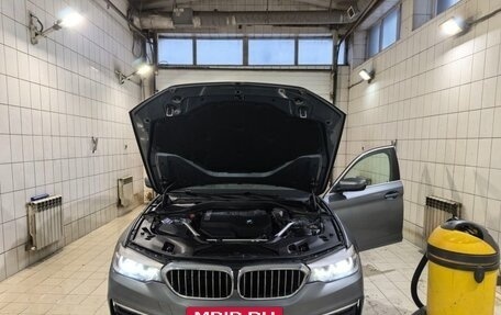 BMW 5 серия, 2019 год, 2 655 000 рублей, 2 фотография
