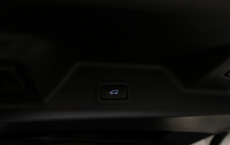 Land Rover Range Rover IV рестайлинг, 2013 год, 3 380 000 рублей, 29 фотография