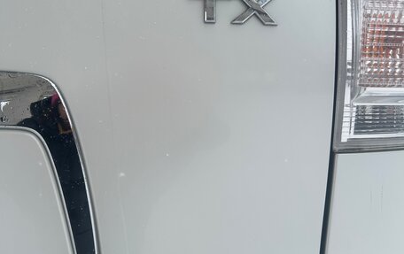 Toyota Land Cruiser Prado 150 рестайлинг 2, 2012 год, 4 000 000 рублей, 7 фотография