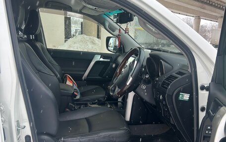 Toyota Land Cruiser Prado 150 рестайлинг 2, 2012 год, 4 000 000 рублей, 13 фотография