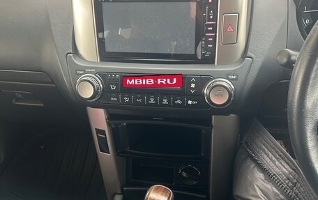 Toyota Land Cruiser Prado 150 рестайлинг 2, 2012 год, 4 000 000 рублей, 4 фотография