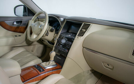 Infiniti QX70, 2015 год, 2 090 000 рублей, 9 фотография