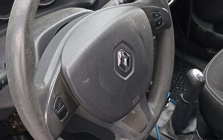 Renault Logan II, 2014 год, 635 000 рублей, 4 фотография