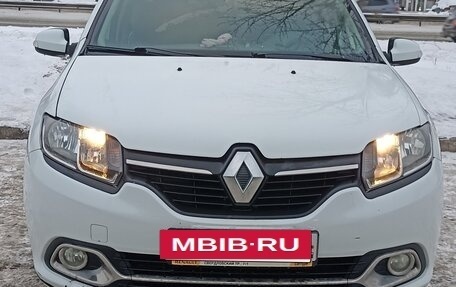 Renault Logan II, 2014 год, 635 000 рублей, 13 фотография