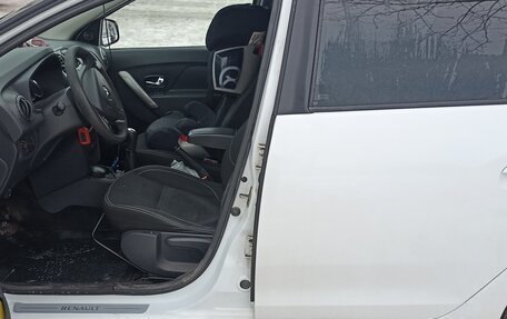 Renault Logan II, 2014 год, 635 000 рублей, 15 фотография