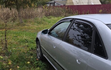 Audi A4, 1996 год, 280 000 рублей, 5 фотография