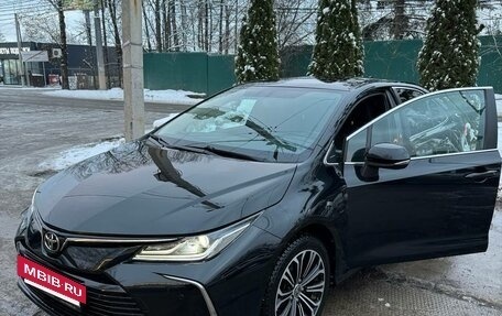 Toyota Corolla, 2021 год, 2 700 000 рублей, 4 фотография