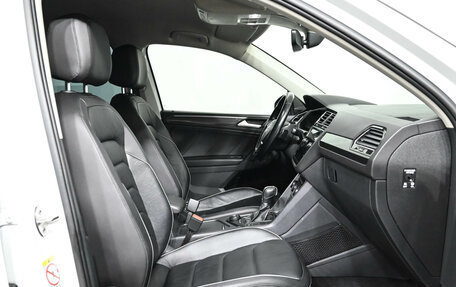 Volkswagen Tiguan II, 2019 год, 3 450 000 рублей, 13 фотография