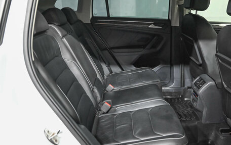 Volkswagen Tiguan II, 2019 год, 3 450 000 рублей, 15 фотография