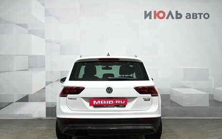 Volkswagen Tiguan II, 2017 год, 3 200 000 рублей, 5 фотография