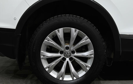 Volkswagen Tiguan II, 2017 год, 3 200 000 рублей, 10 фотография