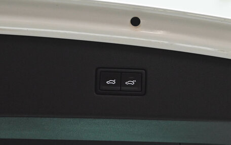 Volkswagen Tiguan II, 2017 год, 3 200 000 рублей, 11 фотография