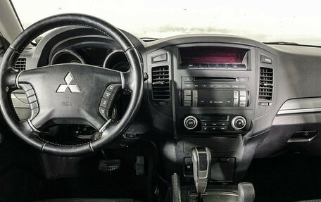 Mitsubishi Pajero IV, 2008 год, 1 947 000 рублей, 12 фотография