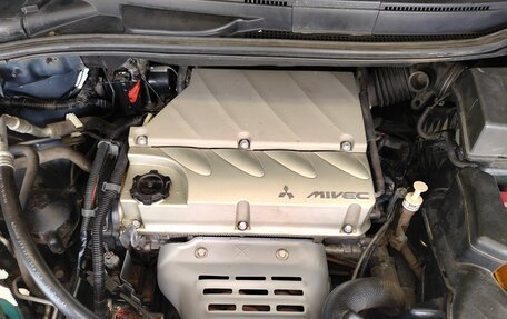 Mitsubishi Grandis, 2006 год, 1 050 000 рублей, 5 фотография