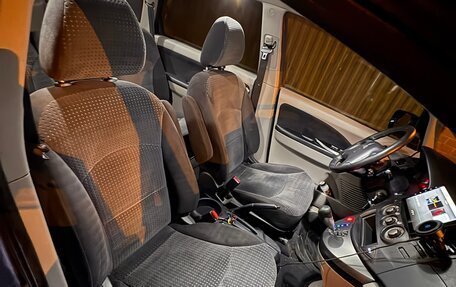 Mitsubishi Grandis, 2006 год, 1 050 000 рублей, 10 фотография