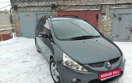 Mitsubishi Grandis, 2006 год, 1 050 000 рублей, 4 фотография