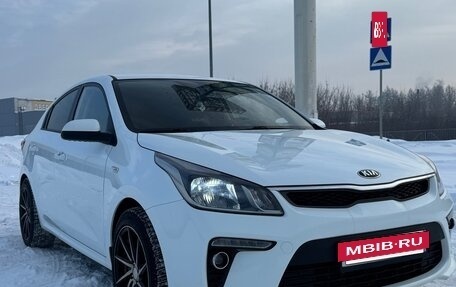 KIA Rio IV, 2019 год, 1 300 000 рублей, 2 фотография