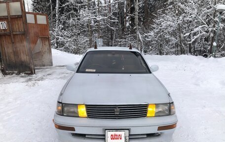 Toyota Crown, 1995 год, 450 000 рублей, 2 фотография