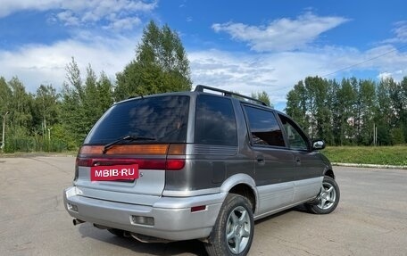 Mitsubishi Space Wagon III, 1996 год, 325 000 рублей, 3 фотография