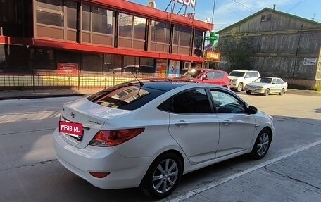 Hyundai Solaris II рестайлинг, 2011 год, 850 000 рублей, 7 фотография