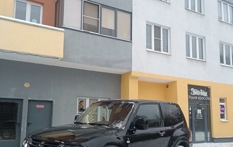 Mitsubishi Pajero III рестайлинг, 2003 год, 780 000 рублей, 1 фотография