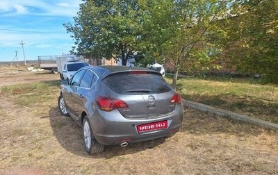 Opel Astra J, 2012 год, 790 000 рублей, 1 фотография