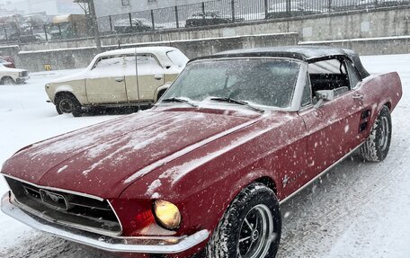 Ford Mustang VI рестайлинг, 1967 год, 7 100 000 рублей, 3 фотография